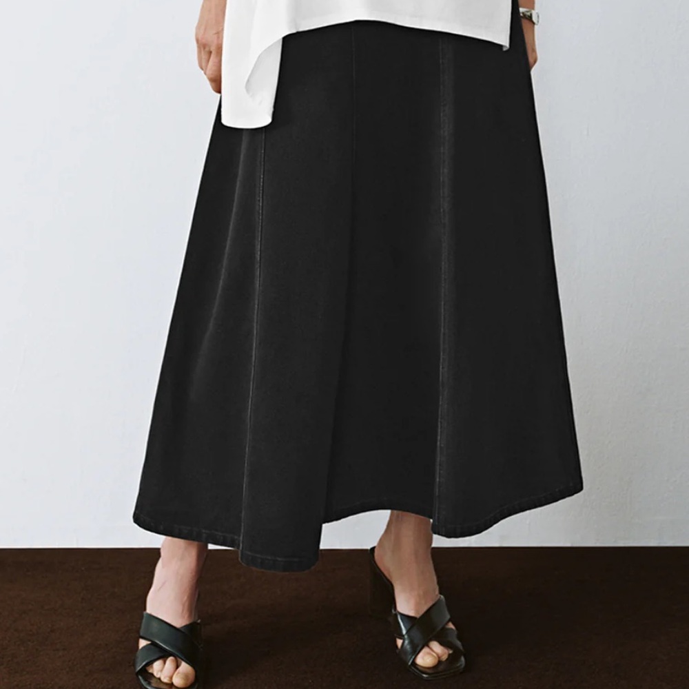Urban Revivo Black A-Line Maxi Skirt - Women's